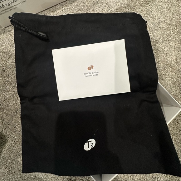 T3 never used curling wand - Picture 5 of 7